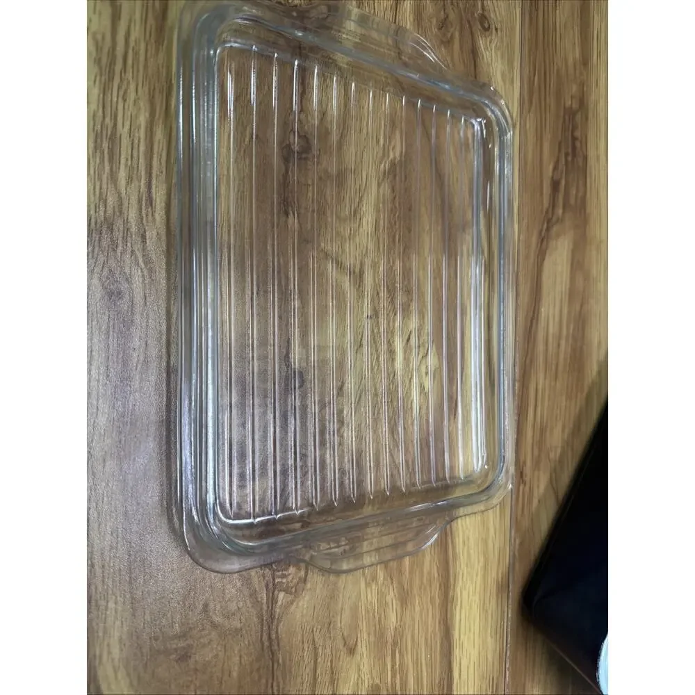 Pyrex Black 503 RODNEY KENT STARLINE Matte Black Refrigerator Dish 1.5 Qt W/ Lid